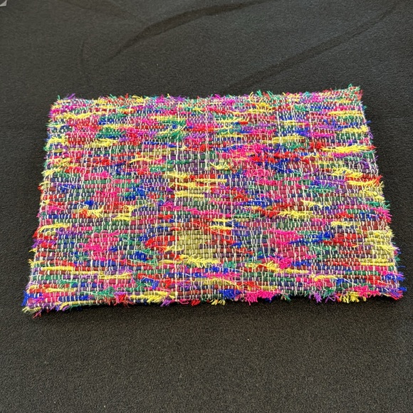 Fun Multicolor tweed clutch from Guadalupe Design - Picture 5 of 7